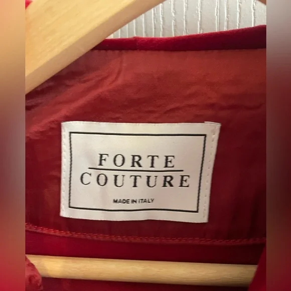 Cute Jacket! - Picture 2 of 3